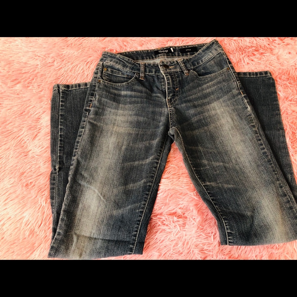 Jeans - Picture 5 of 16